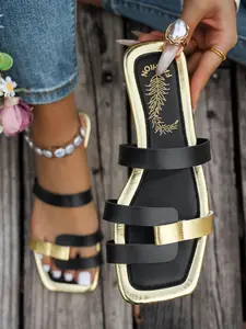 New Women's Sandals Three Thin Straps Simple High-End Soft Lightweight Sole Casual Letter Print All Seasons Skin Upper Material Casual Outdoor Sandals