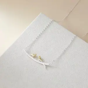 S925 Sterling Silver Feather Necklace with Gold Bird Pendant – Elegant Minimalist Jewelry for Women