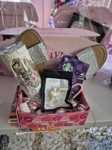 gifts and wrapping all occasion