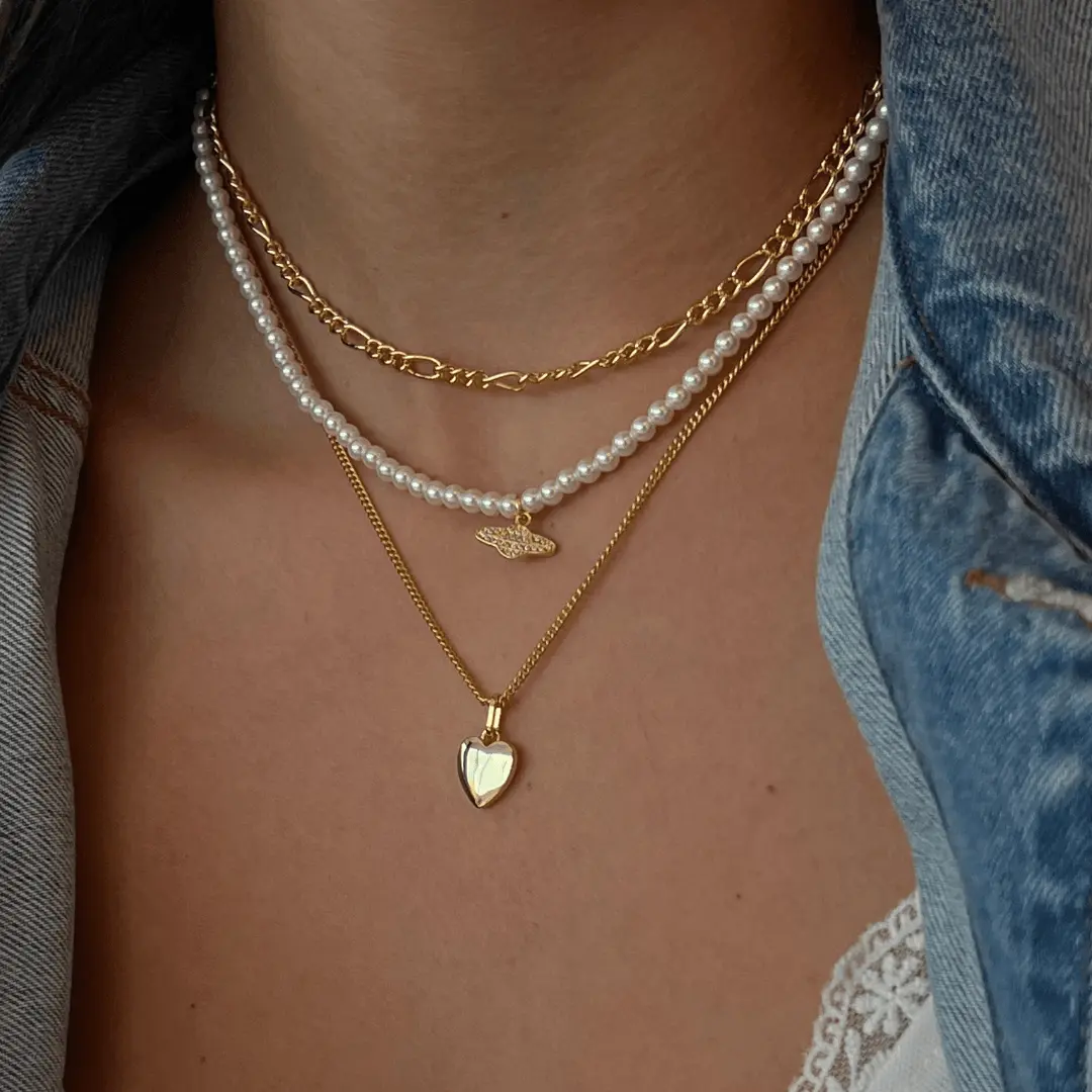 EVRY JEWELS Gold or Silver Plated Women's Hypoallergenic Heartless Necklace