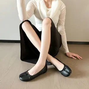 Edgy Vintage Split‑Toe Soft Leather Slip‑On Shoes Contemporary Artisan Style Anti‑Slip Flexible Sole Casual Everyday Flats