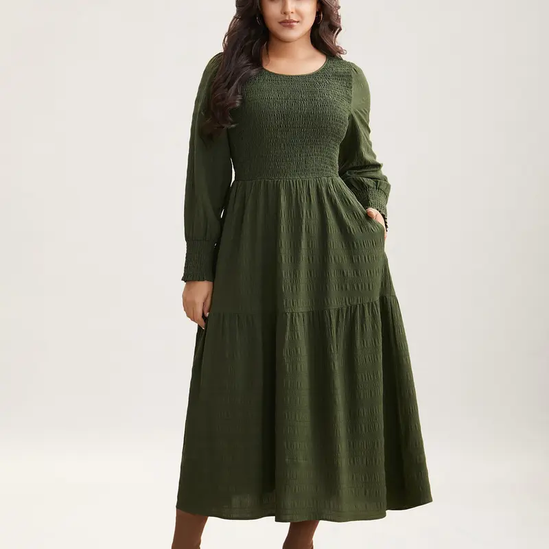 BloomChic Plain Textured Shirred Midi Dress 【M-6XL】