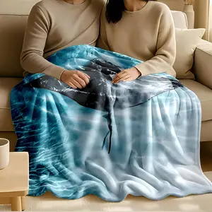 1 piece Graceful stingrays swimming in the blue sea water. themed flannel blanket - Modern design flannel blanket, suitable for sofas and beds, all-season use, super soft and warm, digital printing, 100% polyester material, machine washable