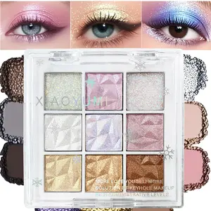 Christmas Snowflake 9-color eyeshadow palette, waterproof and sweat-proof, long-lasting effect, suitable for holiday use, Pressed Glitter Eyeshadow