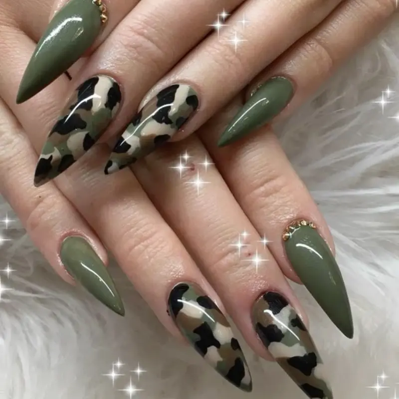 Green Camo Stiletto Nail Box, olive green and camouflage stiletto nails with glossy finish and subtle gold accents, premium ABS gel, reusable, fit for women, ideal gift for birthdays, holidays or fashion lovers