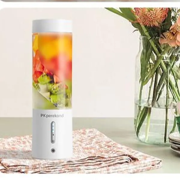 Valentine's Day, Gift For her, Woman, Wife, Gift Ideas, Portable Blender for Shakes ang Smoothie, Portable Juicer