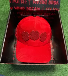 BL00DY CLOVER BL00DY CLOVER