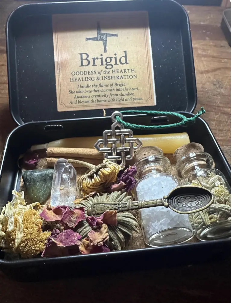 Brigid Rectangle Portable Altar Tin - Eco-Friendly Rustic Home Organizer Devotion Kit with Light, Brigid’s Flame Beeswax Candle, Knot, Symbol, Goddess Cloth for Growth & Renewal, Gifting