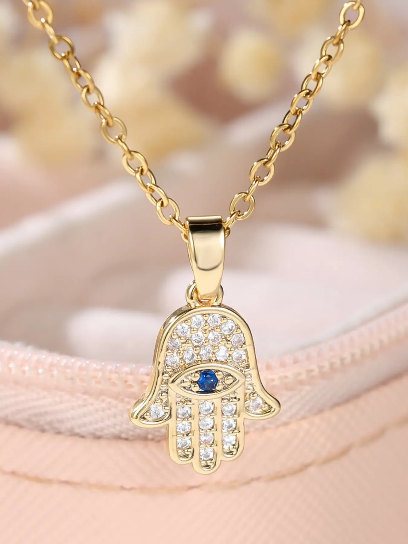Blue Eye Demon Full-Diamond Palm Necklace, a versatile and trendy collar chain for the collarbone area, Sparkling CZ Necklace Bling Necklace