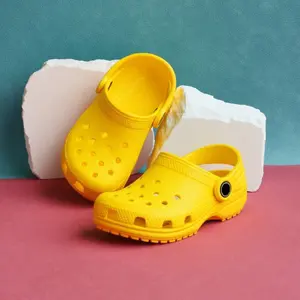 Summer Fashion Clogs for Boys Girls Closed Toe Flat Slippers Home Outdoor Casual Solid Color Simple Cool Shoes