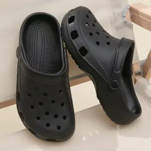 Unisex Clogs Breathable Quick Drying Sandals for Women Couples Casual Flat Beach Shoes Solid Color Comfortable Fit Black Footwear Classic Slippers Flipflops One-Pedal Square Head