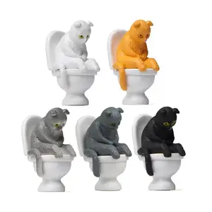 Mini 5pcs Toilet Cats  Set Desk Decor for Anxiety Relief Dollhouse Display gifts Statues Ornaments Statues Ornaments
