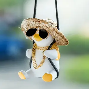 Adorable Duck Car Pendant - a Hanging Decoration with Expressive Eyes, a Rearview Mirror Charm, a Secure Hook, Suitable for Rearview Mirrors, a Birthday/Valentine'S Gift for Drivers - Car Interior Accessory, Playful Design, Durable Ornament