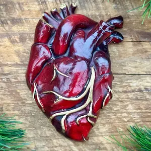 Red Corazón with Gold Decor Wall Decorative Ornaments