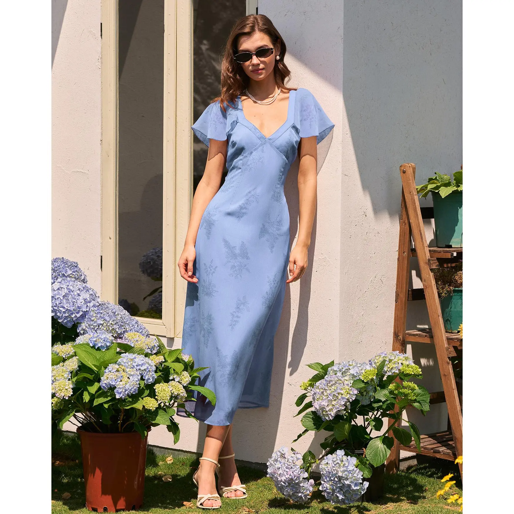 Blue Butterfly Sleeve Floral Midi Dress
