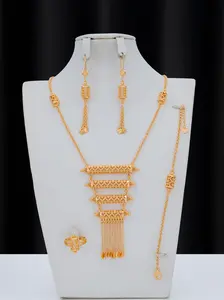 Middle Eastern style fashion popular champagne golden women's jewelry set five-piece set Lightweight and comfortable to wear Simple and elegant geometric tassel design Multiple styles available Essential for gifts wedding party dance Ramadan