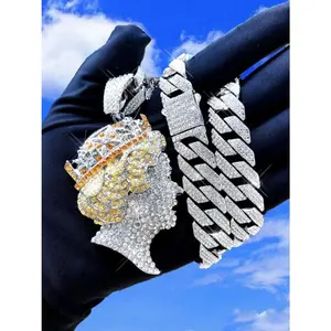 Queen Elizabeth II Memorial Pendant Hanging Ornament, CZ Decorated Pendant with Cuban Link Chain, Hip Hop Jewelry for Chains