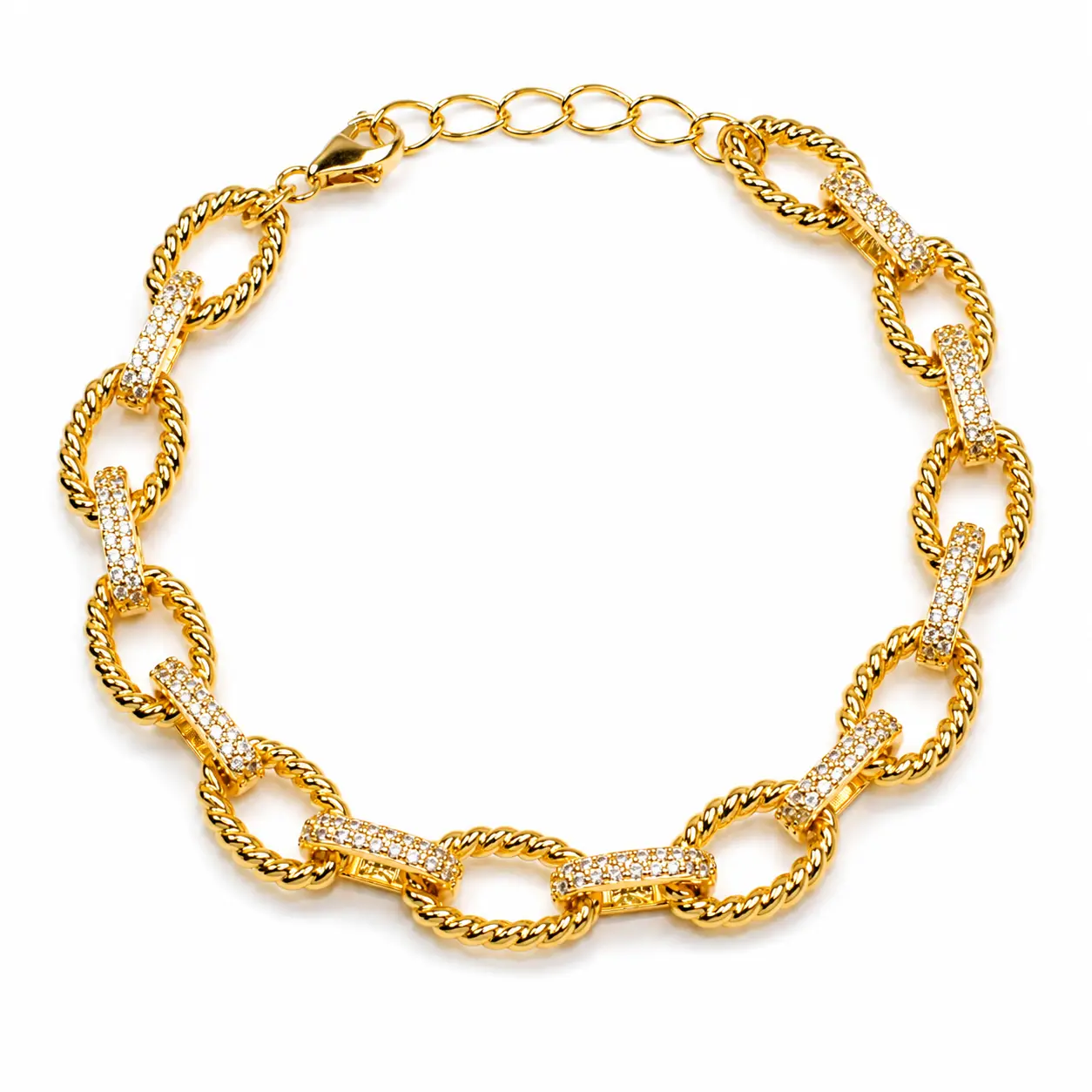 14k Cuban Link Bracelet, Brass Material | 14K Gold Plated, Set with Cubic Zirconia Gemstones, A Versatile Piece of Jewelry Suitable for Any Outfit.