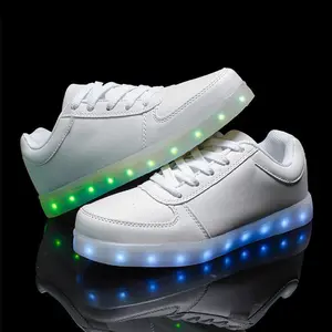 Men's LED Light-Up Skate Shoes with USB Rechargeable 450mAh Battery - Breathable Casual Sneakers Durable TPR Soles for Night Skate Urban Exploring Music Festivals & Evening Jogging