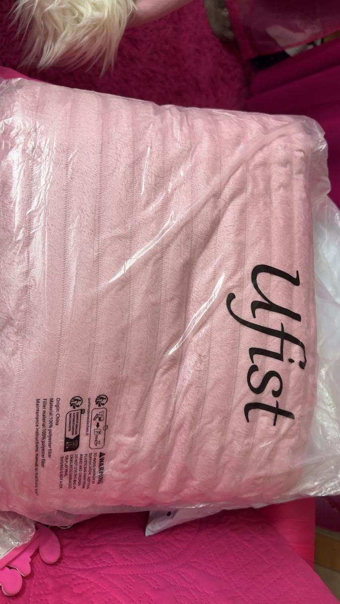 Item: Pink, 79" × 90"