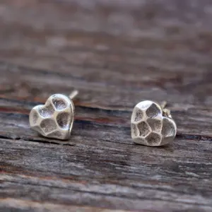 Silver Heart Stud Earrings - Elegant Design with Heart-Shaped Beads