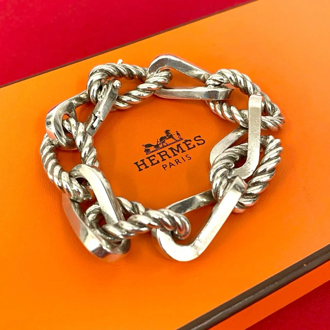 Pre-owned HERMÈS Sterling Silver 925 (Ag925) Small Leather Goods Hermes Chambord GM Silver Bracelet