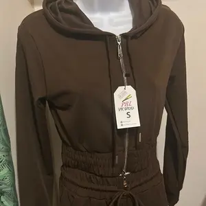 Mocha Jogger Set Stretch Hooded Zipper Front Drawstring Waist Women's Casual Wear Comfortable & Stylish