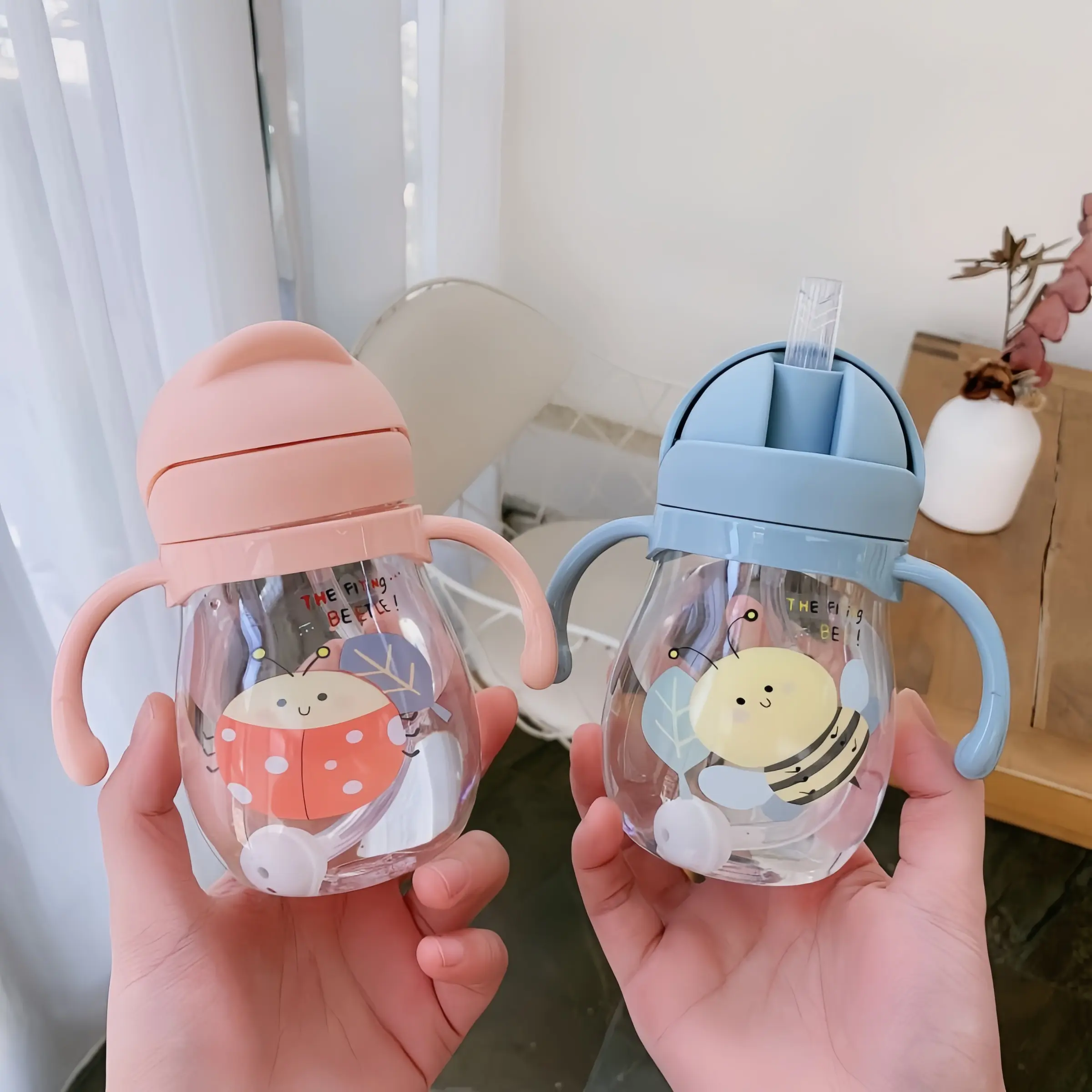 300ML Cartoon Kids Drinking Cup Set, Handle Anti-Choking Straw Water Bottle, Baby Training Cup, Portable Outdoor Drink Bottle, Perfect Gift, Leakproof Sippy Cup, Straw Sippy Cup