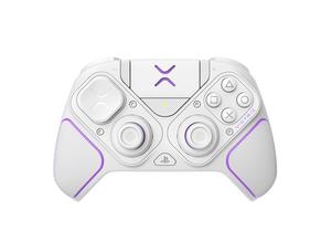 Victrix™ Pro BFG™ Wireless Controller reversible left module, standard right module, 6-button fight pad module, 4 interchangeable sticks, 3 different D-pads, and 4 gates.
