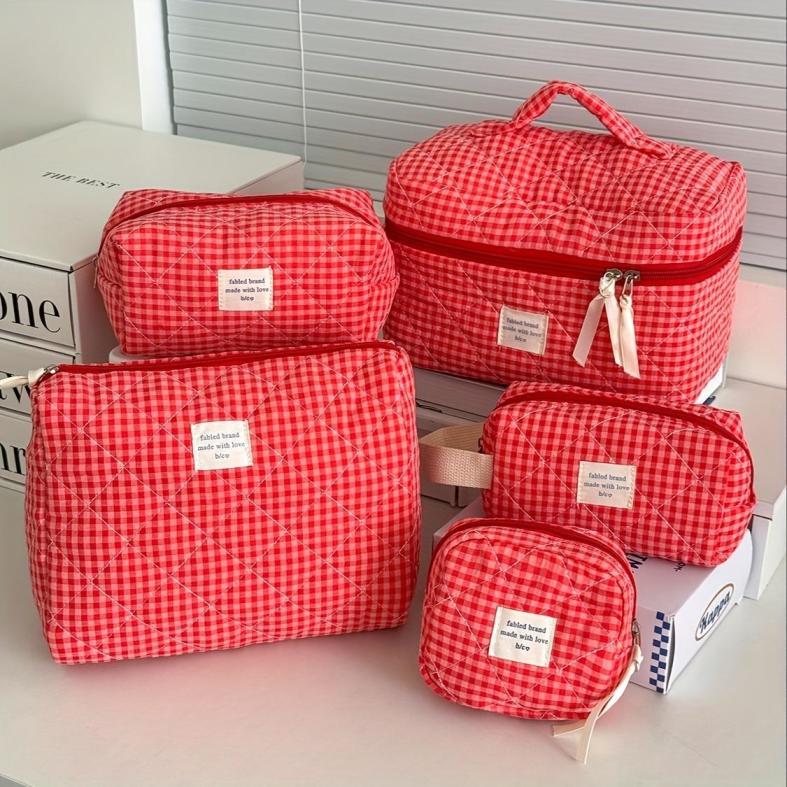 Red plaid quilted makeup bag, Instagram-style red-and-white checkered quilted makeup bag, multi-size travel toiletry bag, dorm storage essential