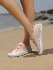 Women's Casual Quick-Dry Water Shoes, Anti-Slip Wear-Resistant Aqua Socks, Breathable Five-Toe Wading Shoes for Hiking, Beach, Swimming, Yoga, Couples Style with Adjustable Hook and Loop for Easy Wear, Sporty Water Shoes