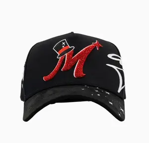 31 Hats x El Mago Collaboration Edition – Premium Streetwear Snapback Cap with 3D Embroidered “El Mago” Logo & Urban Magic Design for Men & Women.