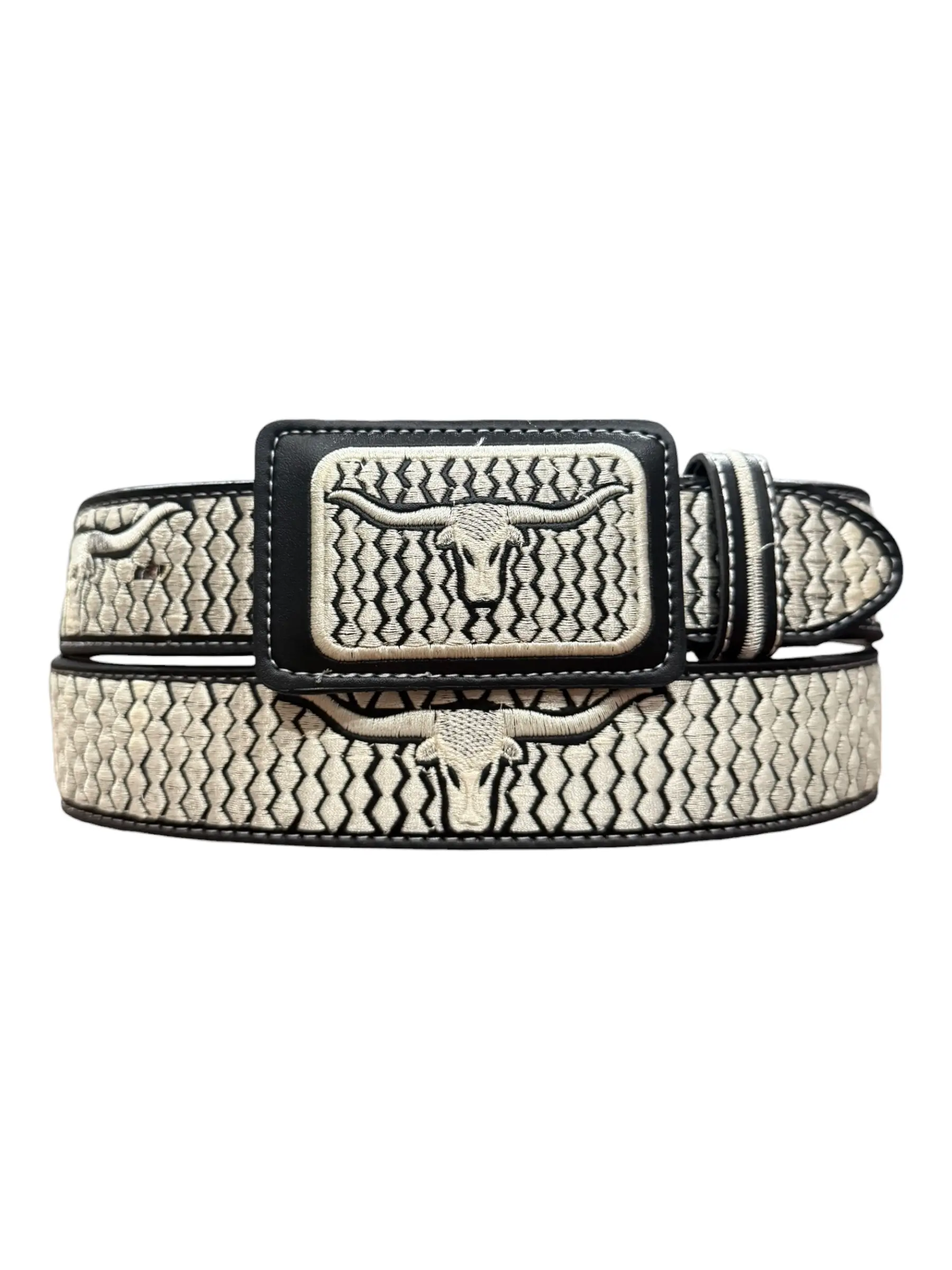 Western Style Embroidered Bull Cowboy Black Leather Belt Cinto Vaquero Bordado con Toro Cinto Charro Piteado