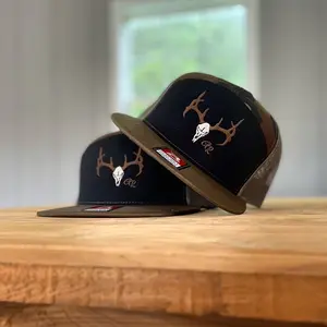 Richardson Camo/Black 7 Panel Buck Skull