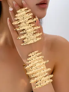 Set of European Style Punk Alloy Rings and Bracelets for Women, Fashionable Jewelry Set, Unique Design, Perfect for Vacation Activities, All Seasons Wear