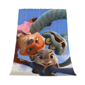 [SummerVibes] DISNEY CLASSIC Zootopia Selfie Style Blanket, Nick & Judy Soft Flannel Fleece Throw Blanket for Kids Adults, Cartoon Themed Blanket for Bed Couch Sofa, Ideal Gift for Zootopia Fans