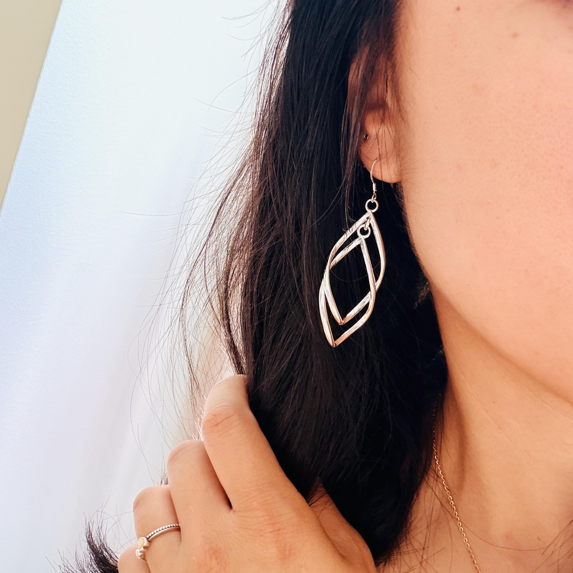 Geometric Double Layer Dangle Earrings for Women, Silver Tone Hollow Hoop Earrings, Lightweight Elegant Everyday Jewelry party