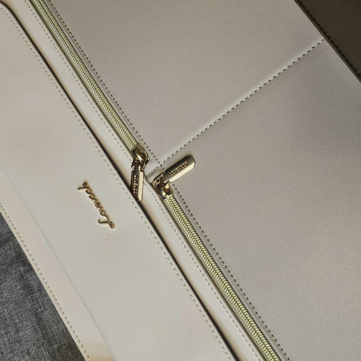 Item: Seashell-grey-coffee, 15.6''