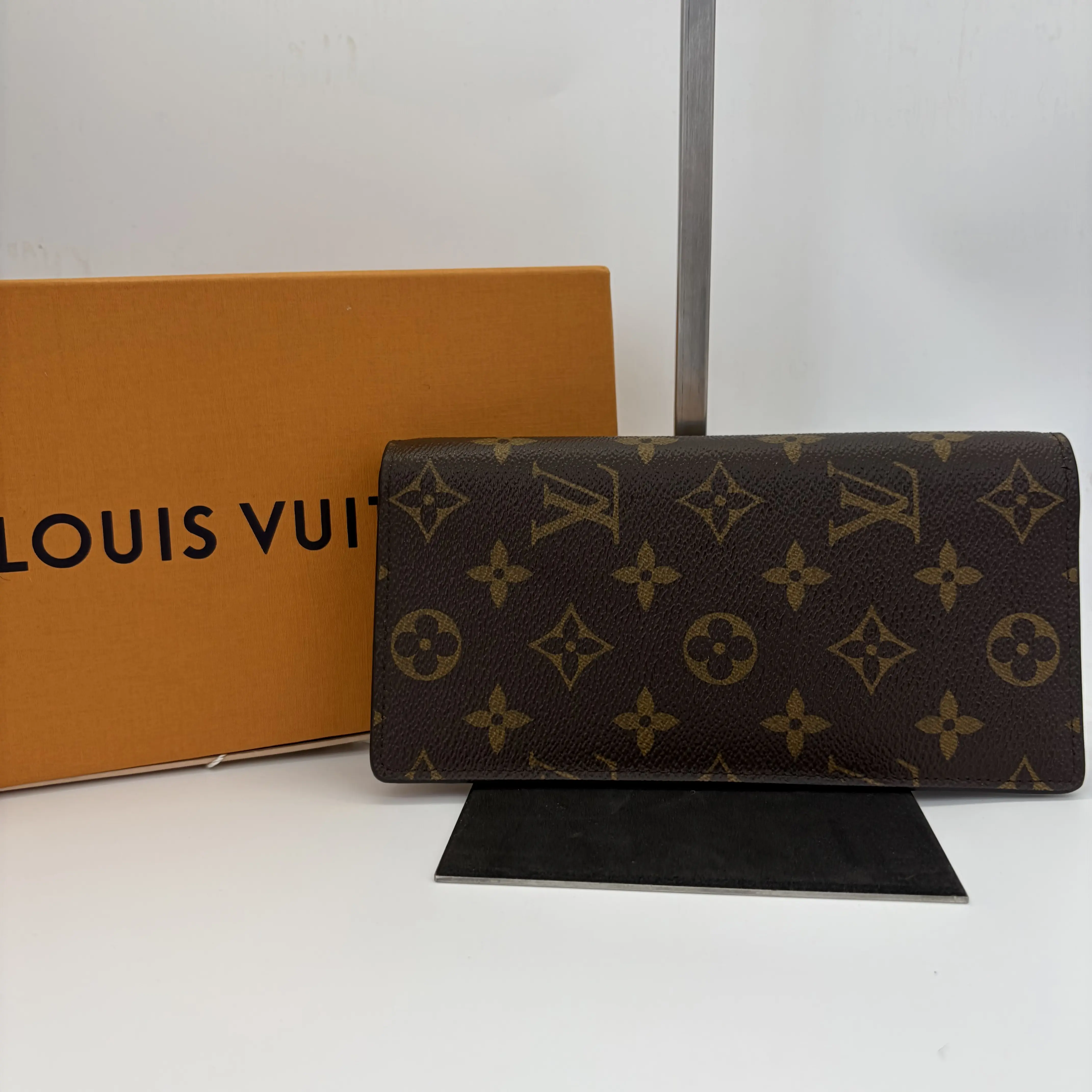 Pre-owned Louis Vuitton Emilie Long Bifold Flap Wallet, Classic Monogram Canvas Bifold Wallets