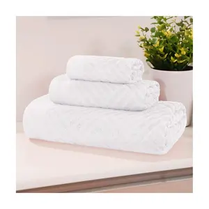 Superior Egyptian Cotton Jacquard 3-Piece TowelSet