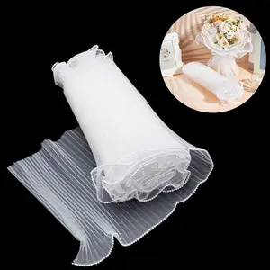 Floral Wrapping Paper for Bouquet Flower Wrapping Paper with Pearl Edge,White Wrinkled Translucent Lace Mesh Florist floral Paper for flowers bouquet wrap for Mother's Day Valentine's Day Wedding Graduation Gift Wrapping Gift Packaging 5 Yards