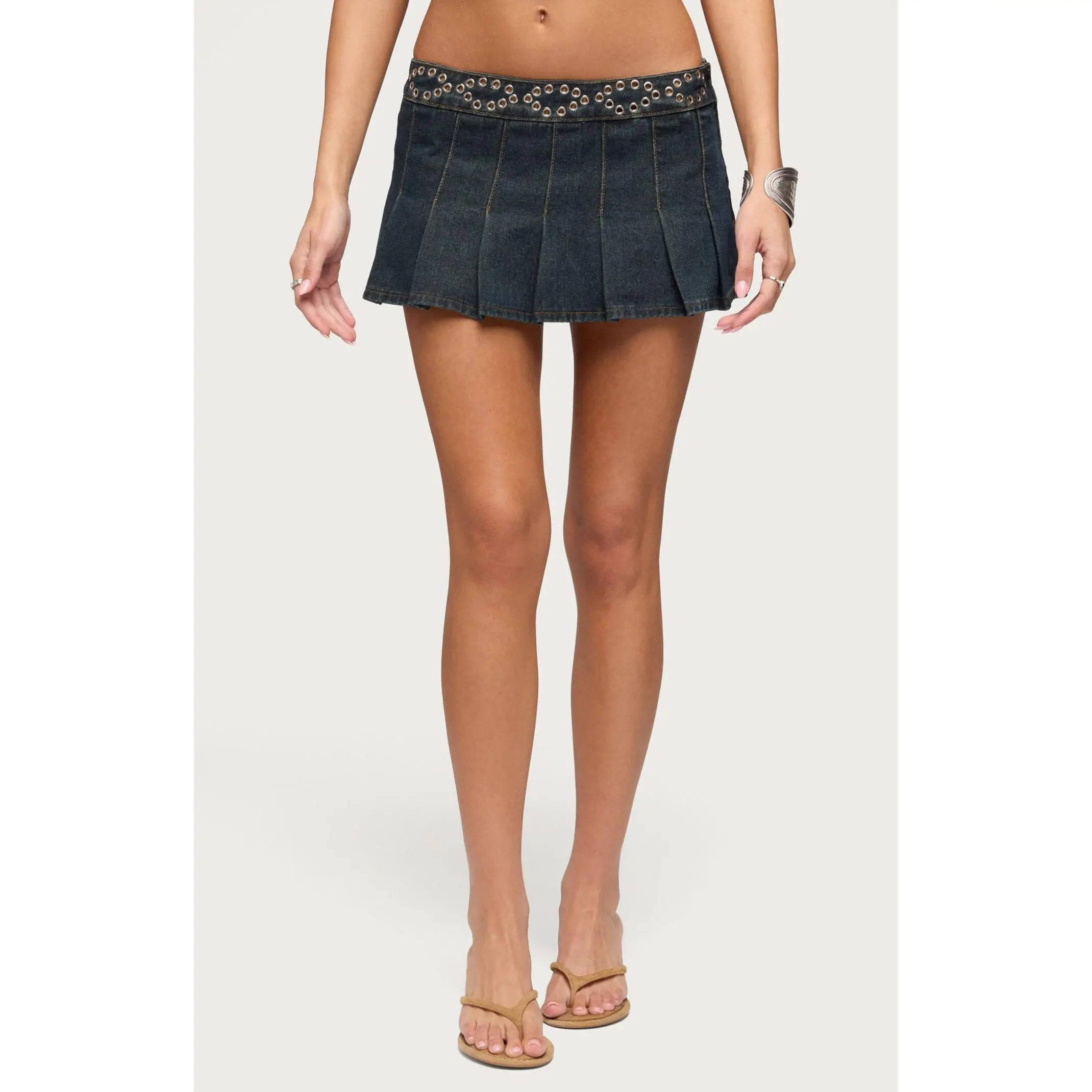 Edikted Women's Roria Grommet Pleated Mini Skort