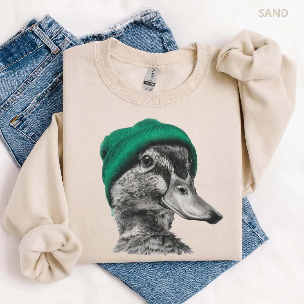 Gildan Retro Mallard Duck Sweatshirt, Vintage Birdwatching Graphic Crewneck, Classic Waterfowl Pullover, Rustic Outdoor Apparel