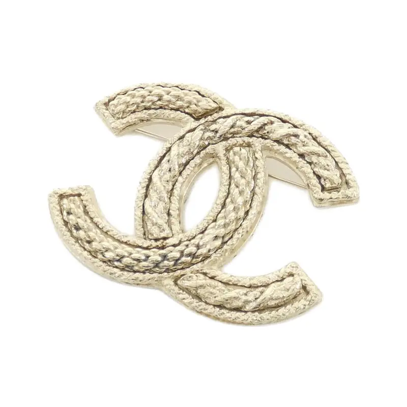Chanel style brooches - TikTok Shop