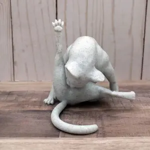 New Resin Craftsmanship, Funny Cat Figurine, Unique Cat Sculpture, Perfect for Home Decor, Novelty Animal Statue, Fun Gift Idea