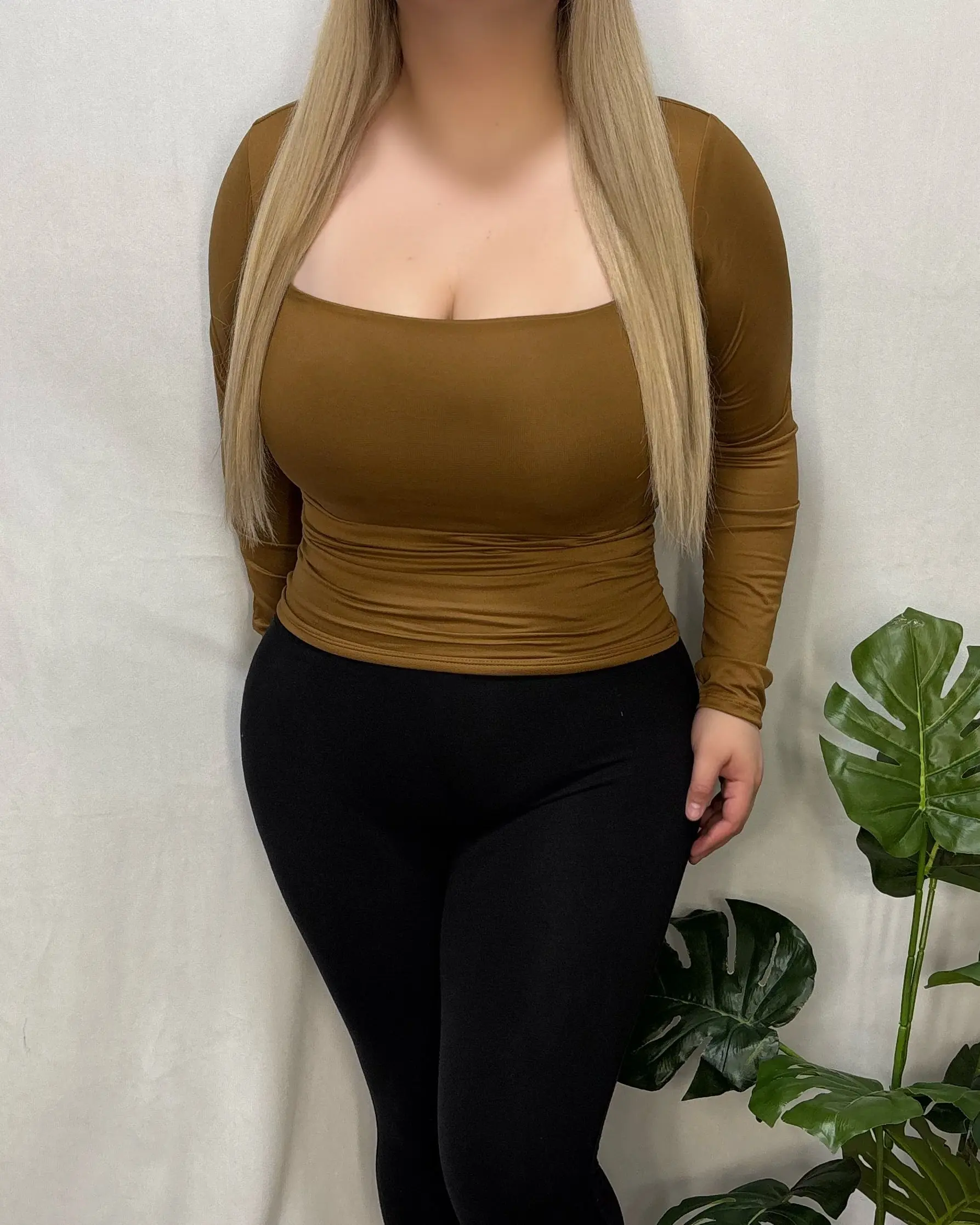 Drea Ruched Top (Camel)