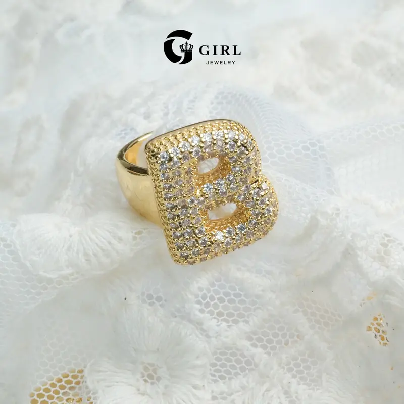 GGIRL Chunky Golden Initial Ring A-Z - Unisex Adjustable Band, Bubble Letter Alphabet with Inlaid Zircon, Highly Polished, Lead/Nickel/Cadmium-Free, Everyday Wear Gift for Men & Women