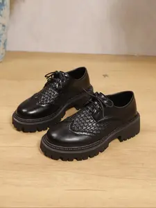 Women's Woven Texture Thick Sole Lace-Up PU Leather Shoes, Elegant Round Toe, Spring & Fall Fashion, Retro British Style