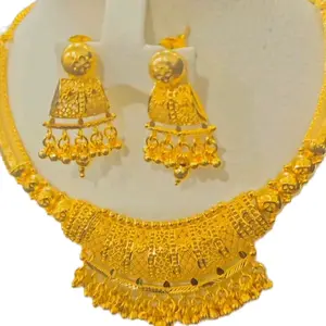 Gold Plated Short Necklace Set with Intricate Design and Matching Earrings for Elegant Looks