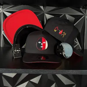 Exclusive caps elegua snapback hat- black/red